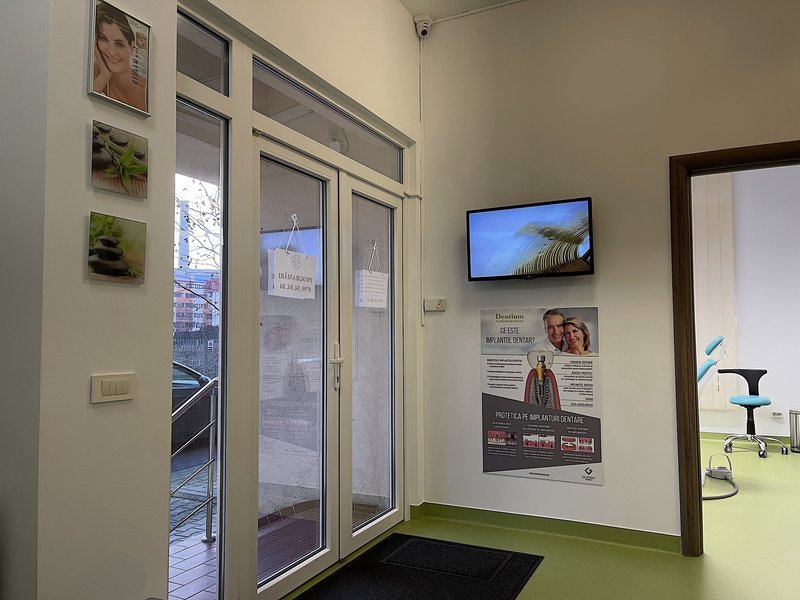 Smile Avenue, centru stomatologic, Popesti-Leordeni